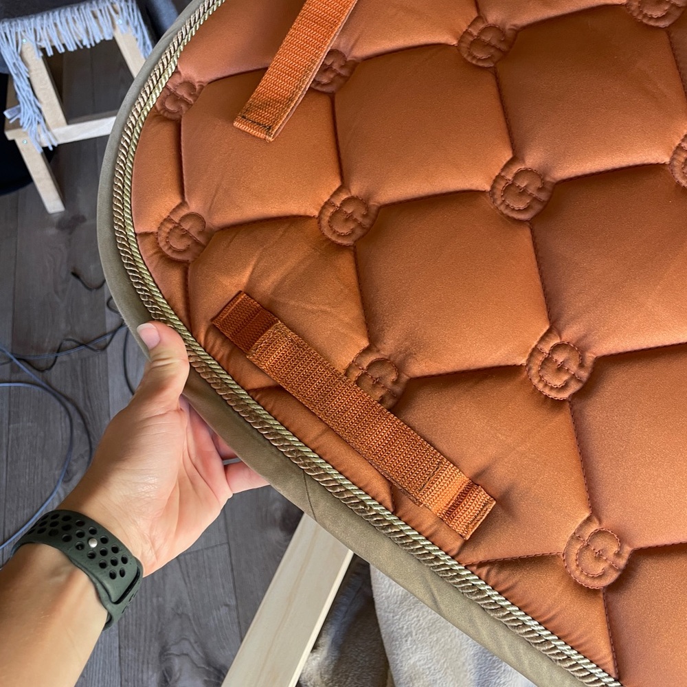 Equestrian Stockholm Bronze gold jump Saddle Pad - Picture 4 of 15